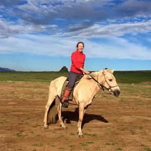 Meet your Posher, Frances